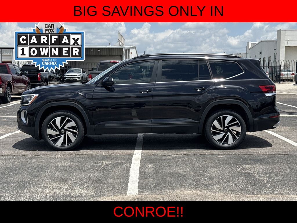 2024 Volkswagen Atlas 2.0T SE w/Technology Black at Cook Ford