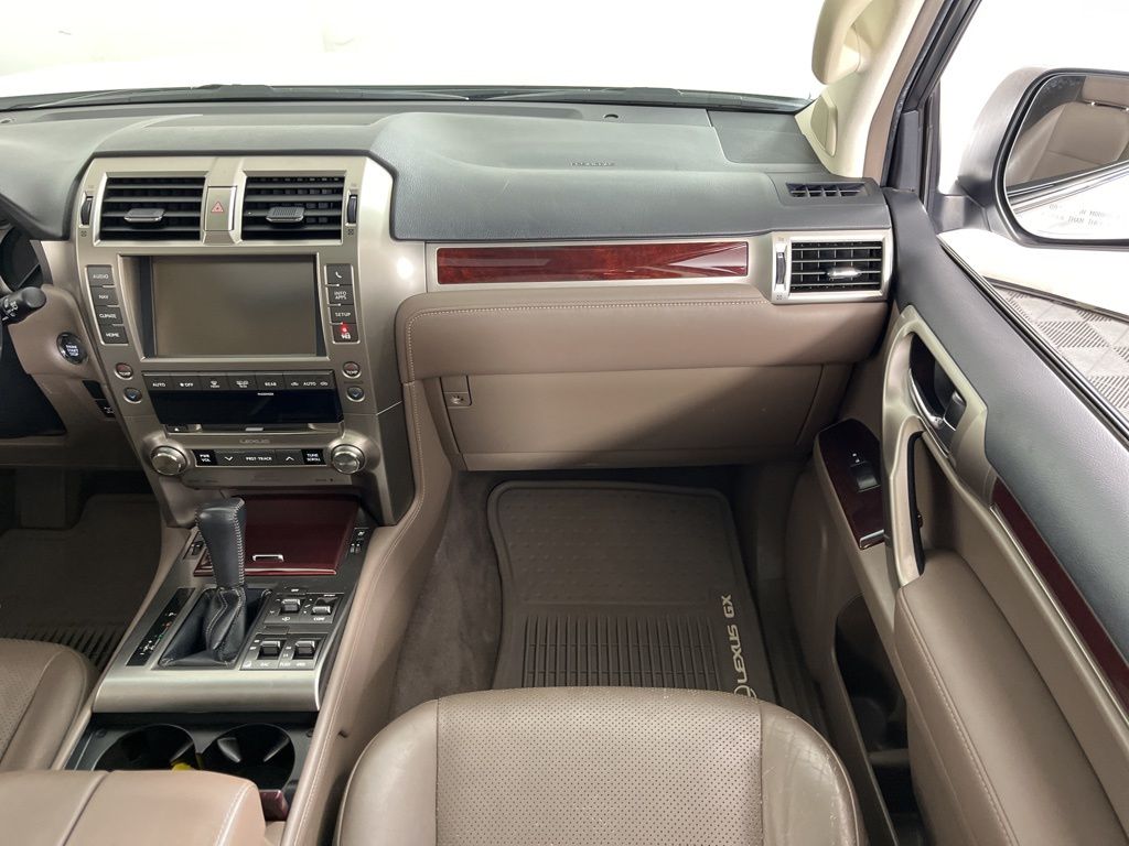 Thumbnail: 2017 Lexus GX - 20