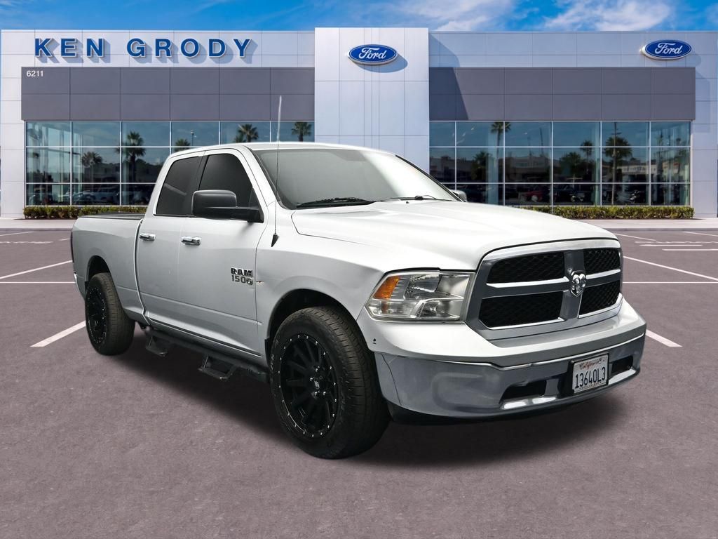 Bright Silver Clearcoat Metallic 2018 RAM 1500 Pickup Truck 4X2 8-Speed Automatic