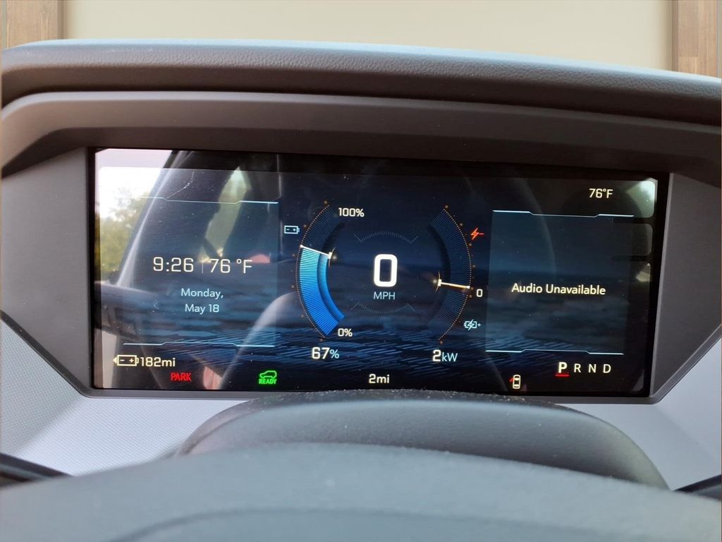 ChevroletBolt EV15