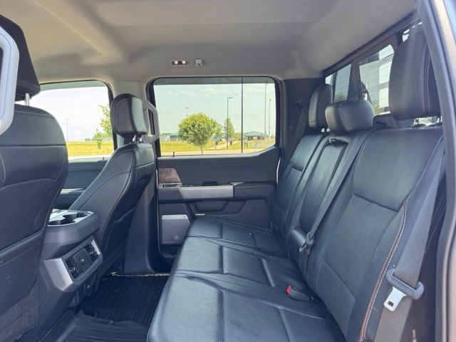 2024 Ford F-450 Chassis LARIAT