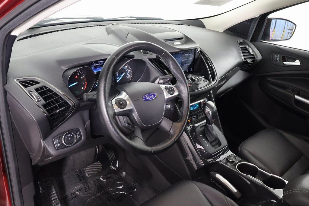 Thumbnail: 2016 Ford Escape - 7
