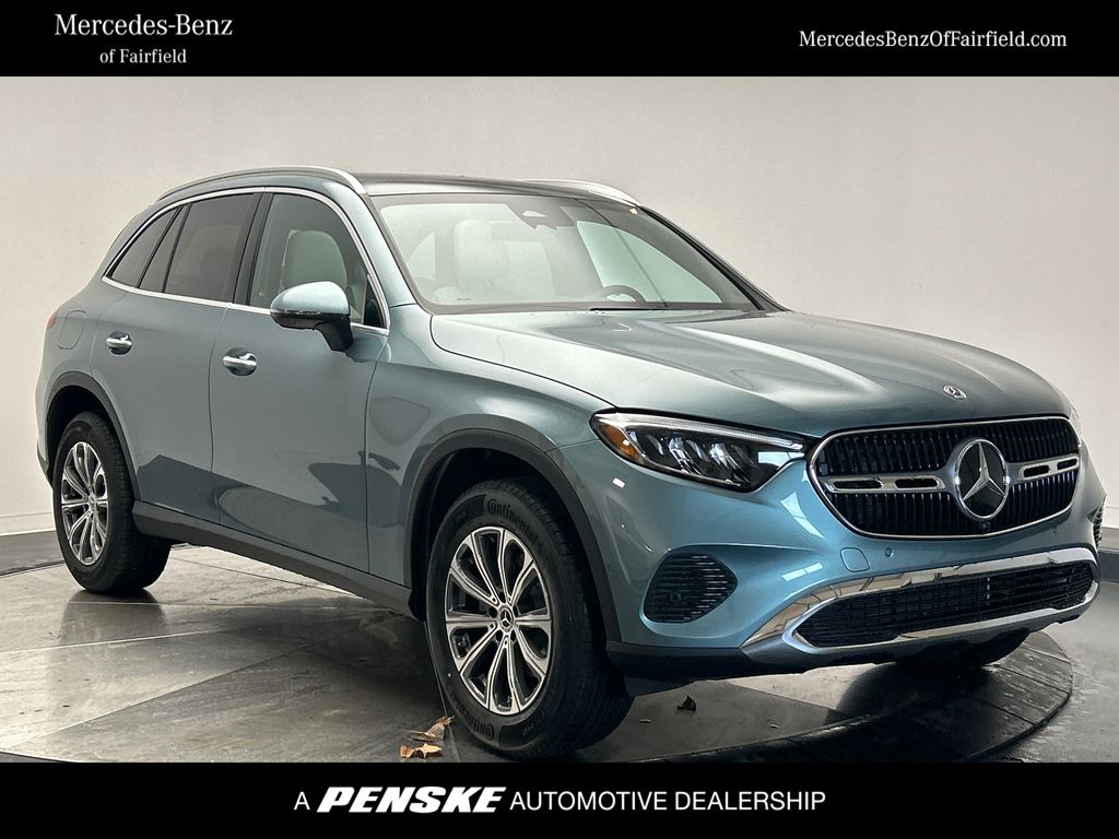 2025 Mercedes-Benz GLC 300 -
                Fairfield, CT