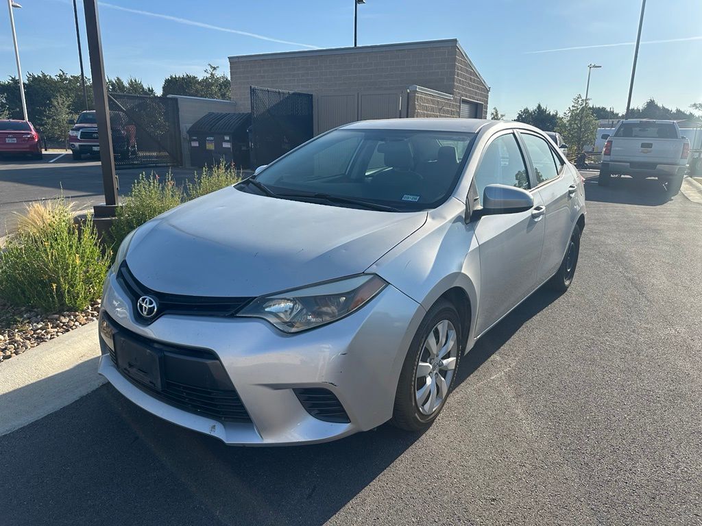 Thumbnail: 2015 Toyota Corolla - 10