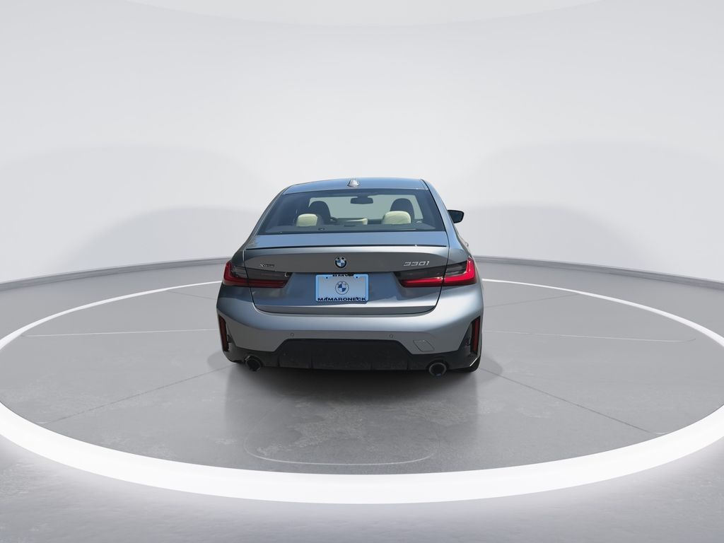 Thumbnail: 2026 BMW 3 Series - 7