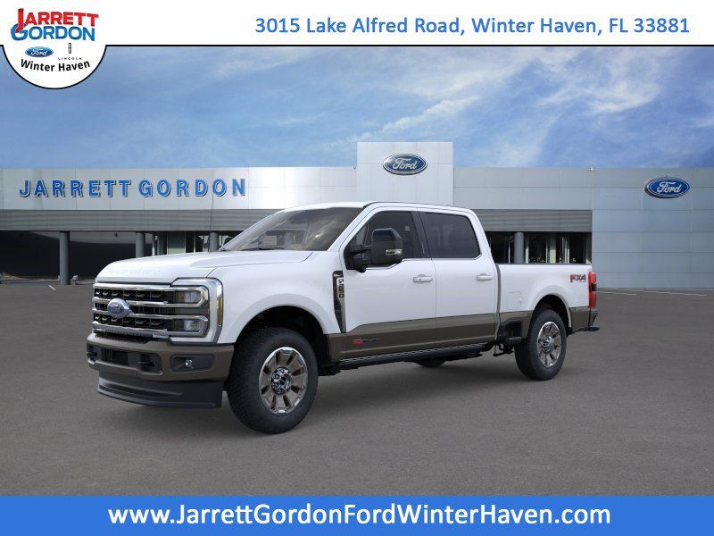 Star White Metallic Tri-Coat 2026 Ford F-250 Super Duty King Ranch Crew Cab 4WD Pickup Truck Four-Wheel Drive Automatic