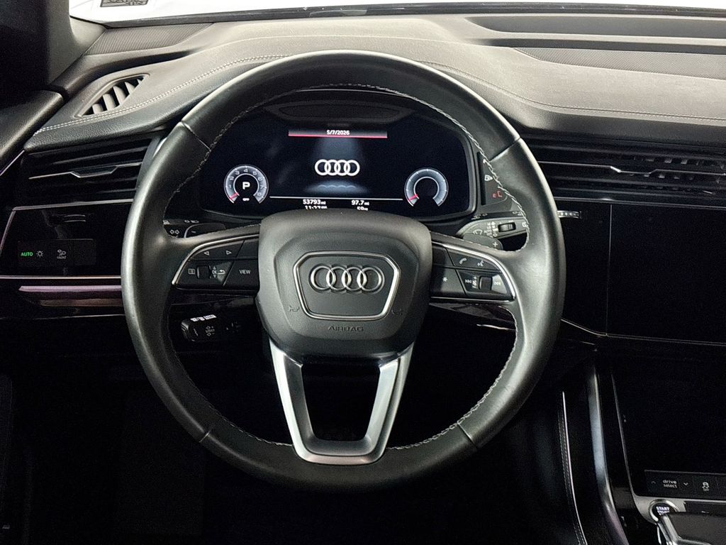 2023 Audi Q8 55 Premium Plus
