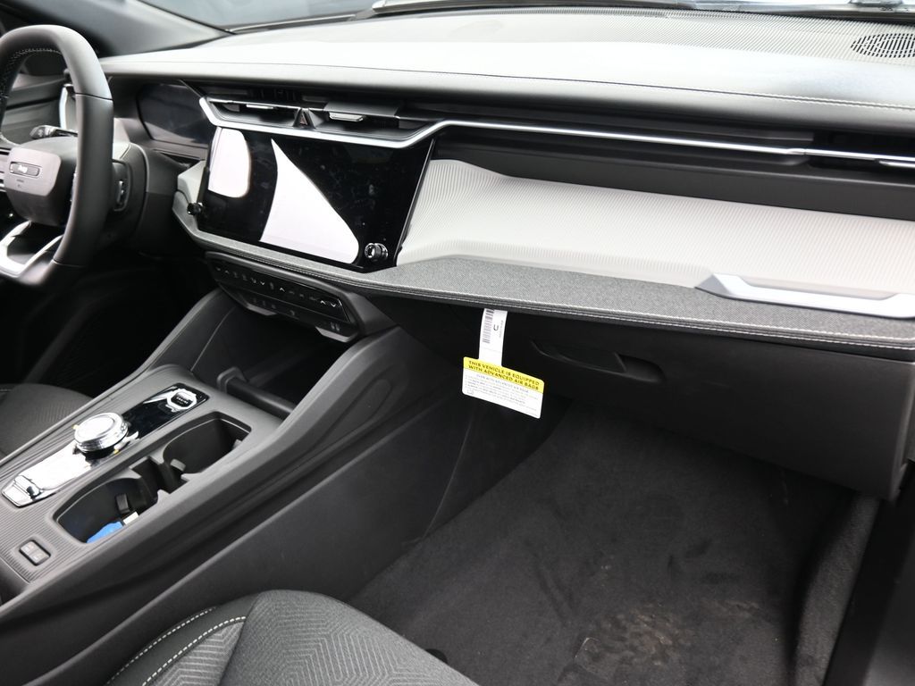 New 2026 silver zynith clearcoat Jeep Laredo image 41