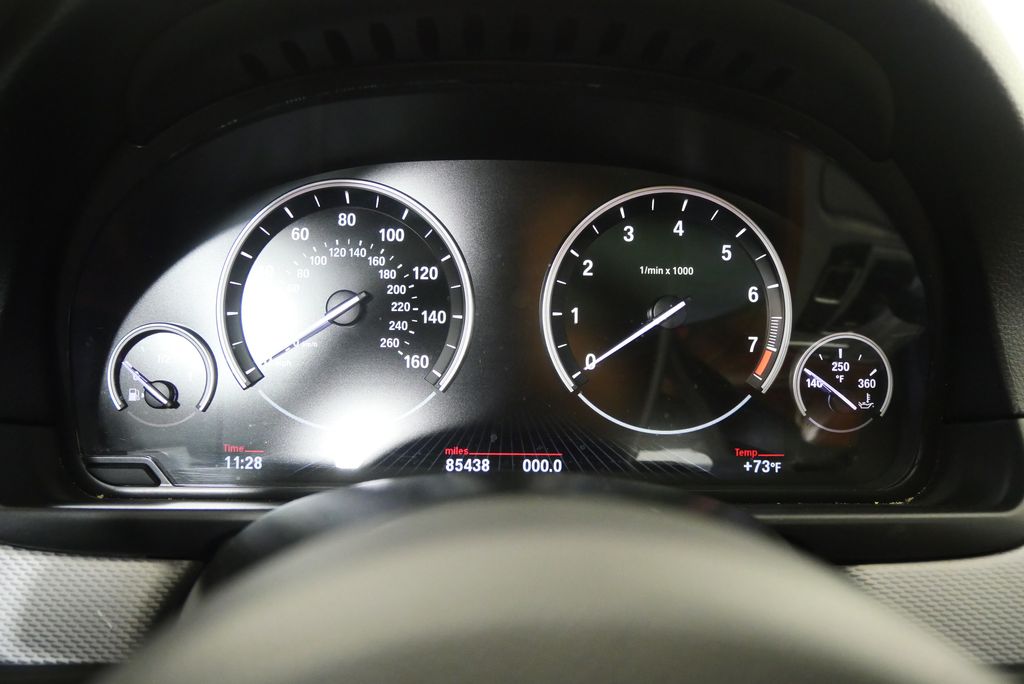 2015 BMW 5 Series 535i 21