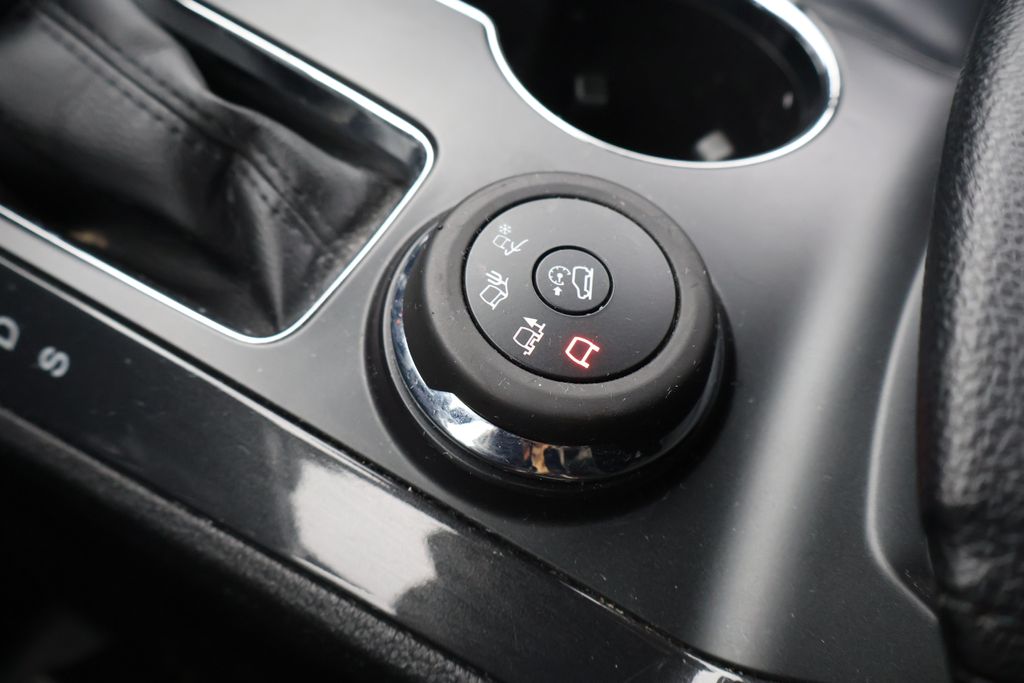 Thumbnail: 2019 Ford Explorer - 27