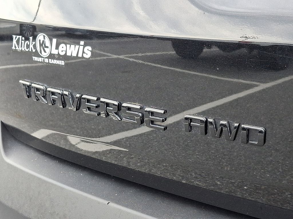 2021 Chevrolet Traverse RS Black at Klick Lewis Buick Chevrolet