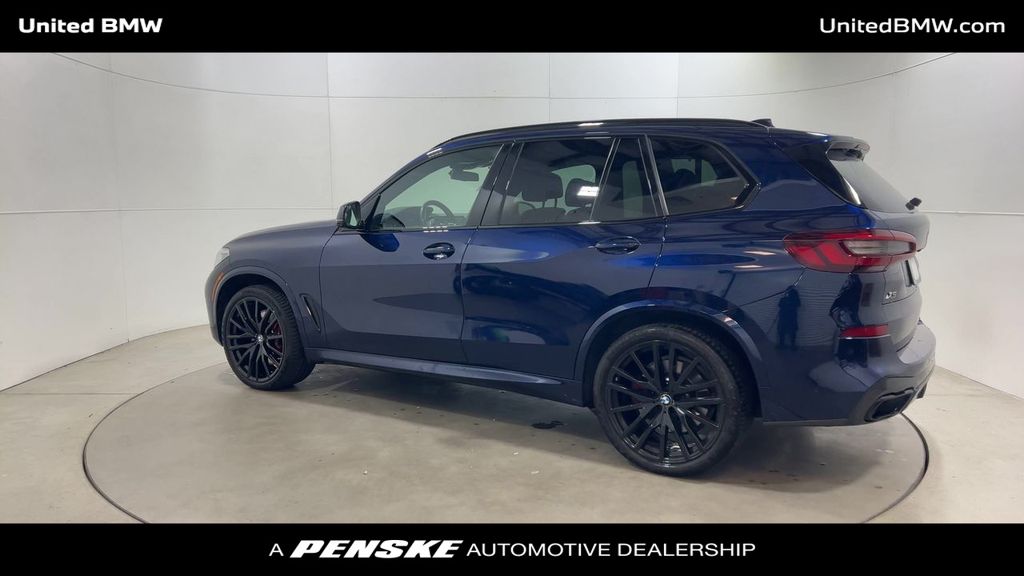 2022 BMW X5 M50i 6