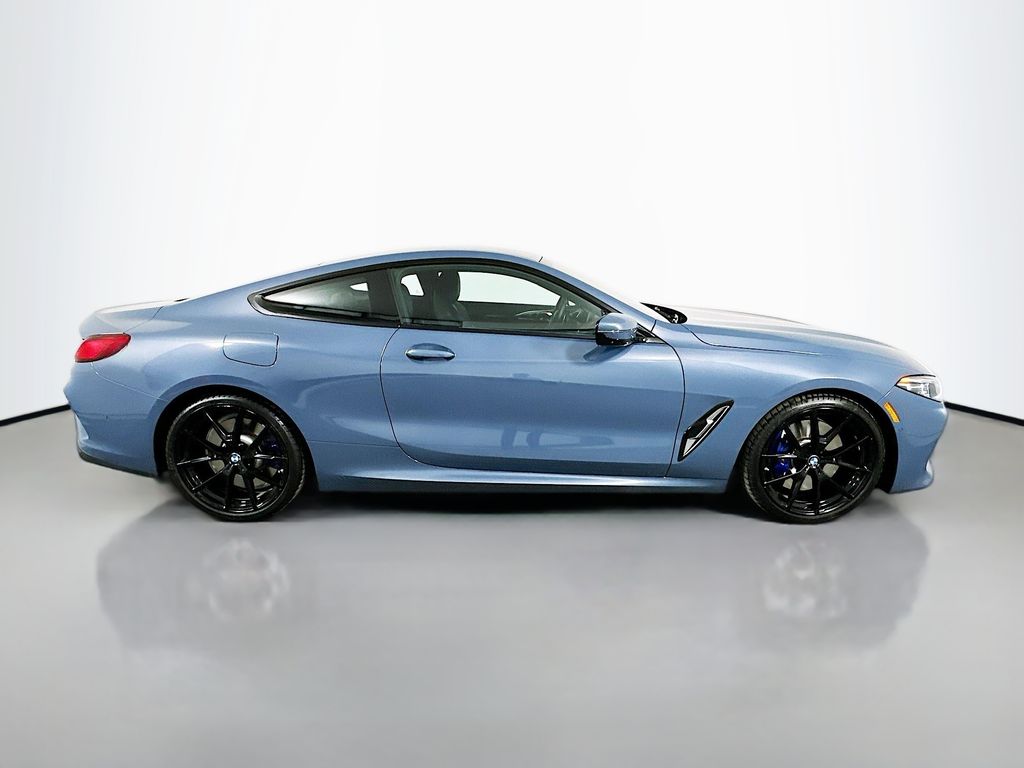 Thumbnail: 2022 BMW 8 Series - 4