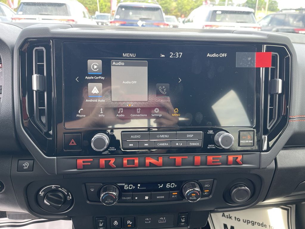 New 2026 White Nissan PRO-4X image 20