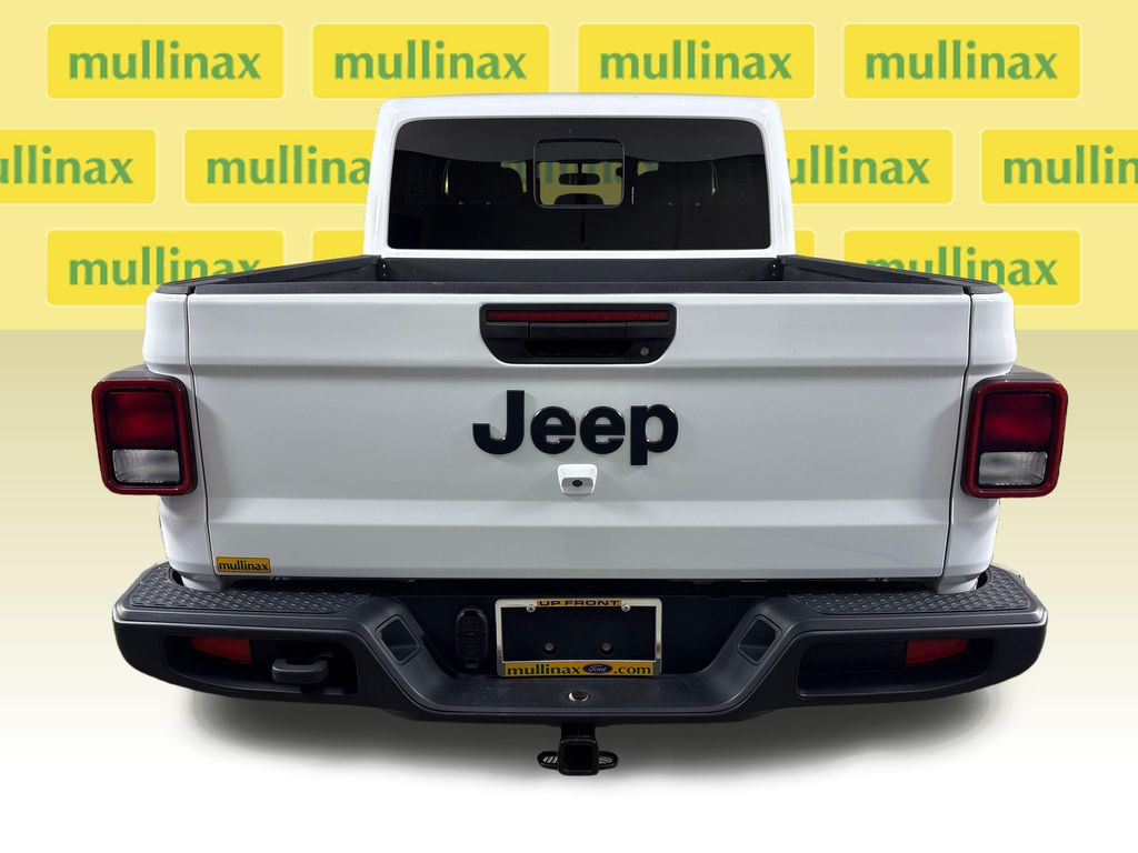 Certified Used 2025 White Jeep Nighthawk image 8