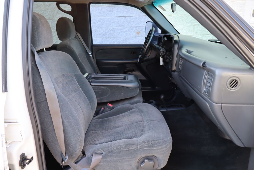 used 2002 Chevrolet Silverado 3500 car, priced at $11,500