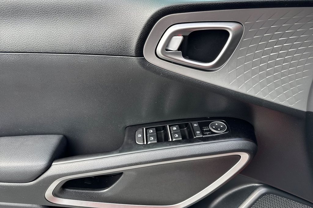 used 2023 Kia Soul car, priced at $18,991