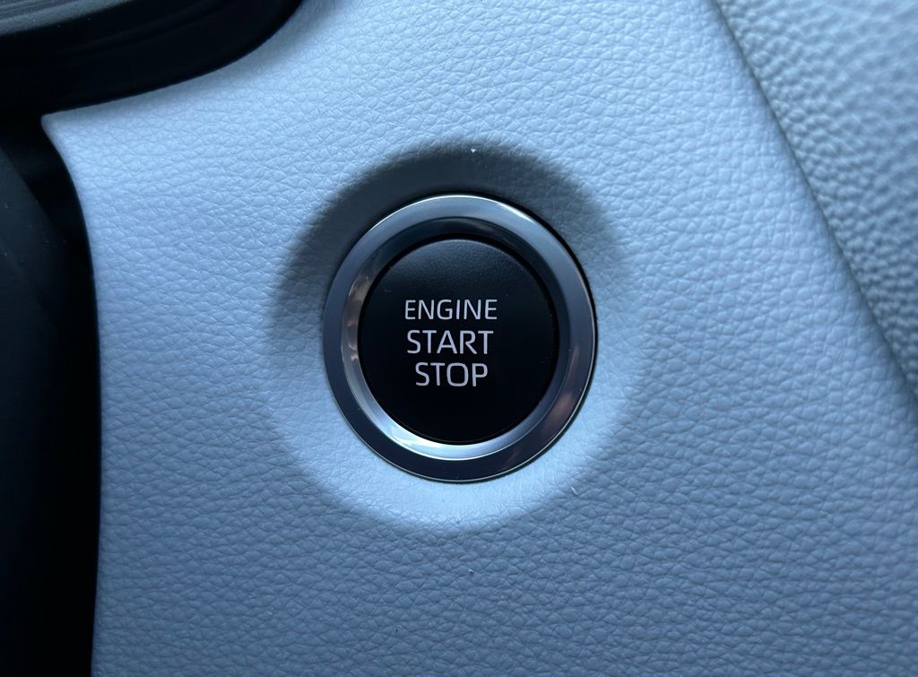 Thumbnail: 2024 Toyota Corolla - 25