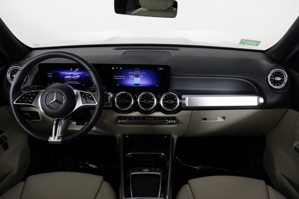 Thumbnail: 2025 Mercedes-Benz EQB - 8