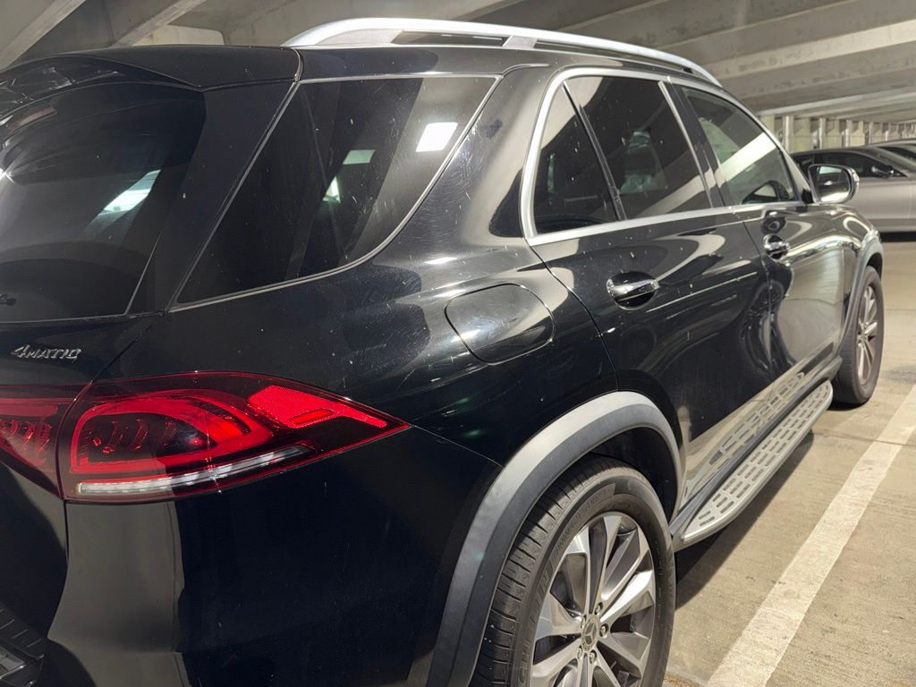 Thumbnail: 2021 Mercedes-Benz GLE - 3