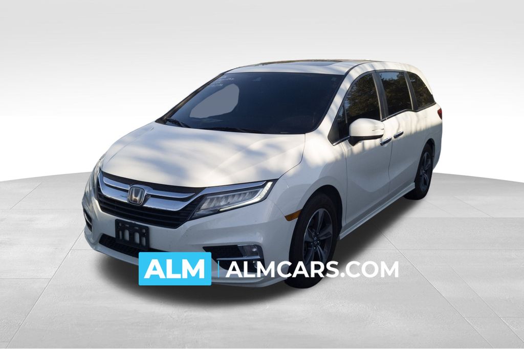 2019 Honda Odyssey Touring's photo
