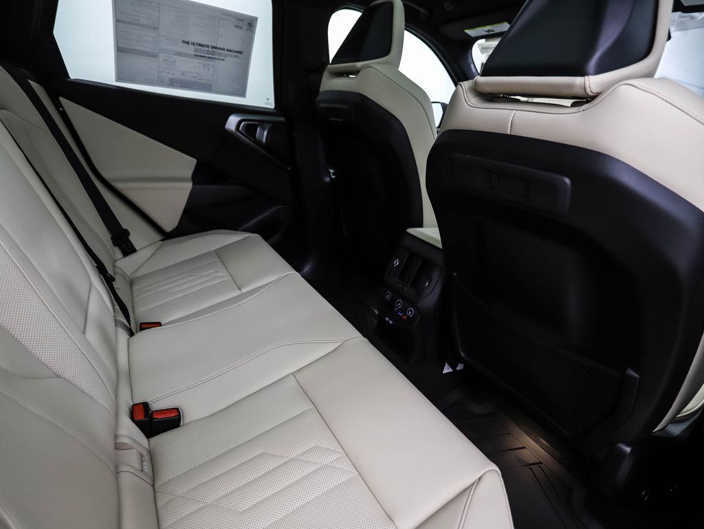 Thumbnail: 2026 BMW X3 - 27