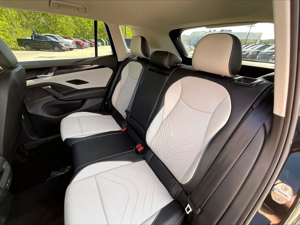 2026 Volkswagen Tiguan — photo 15