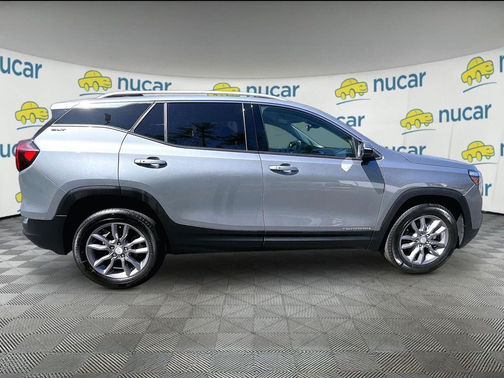 2023 GMC Terrain — photo 9