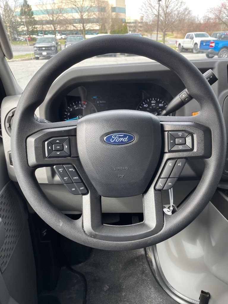 2027 Ford E-Series Cutaway 