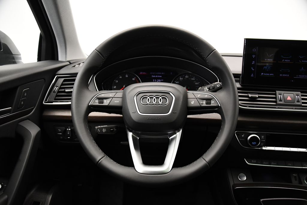 2025 Audi Q5  23