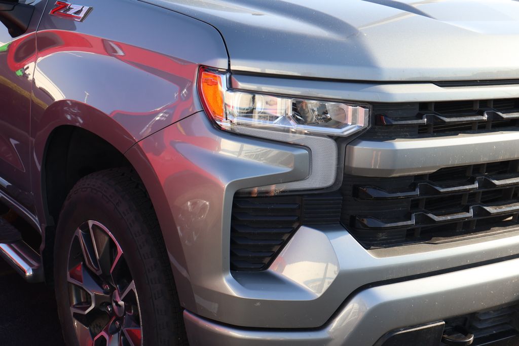 Thumbnail: 2024 Chevrolet Silverado 1500 - 4