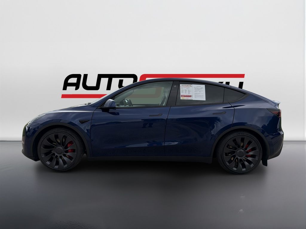 Used 2022 Blue Tesla Performance image 7