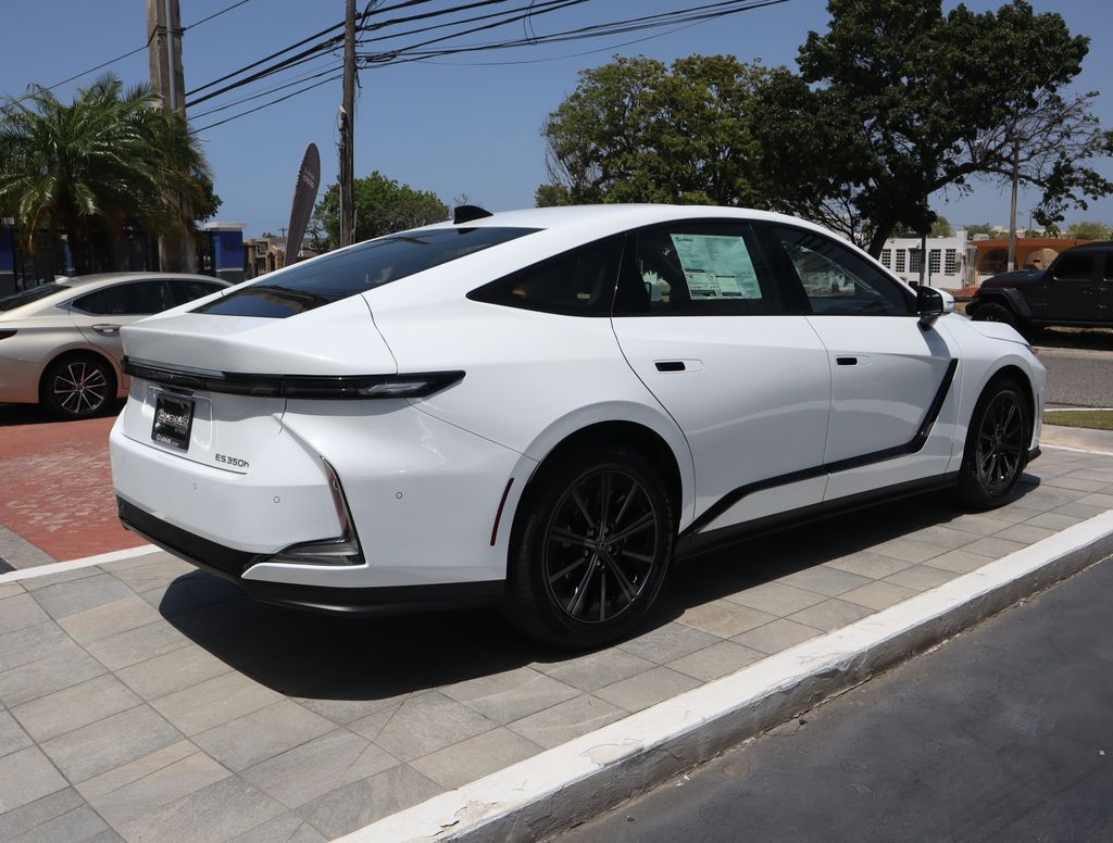 Thumbnail: 2026 Lexus ES - 5