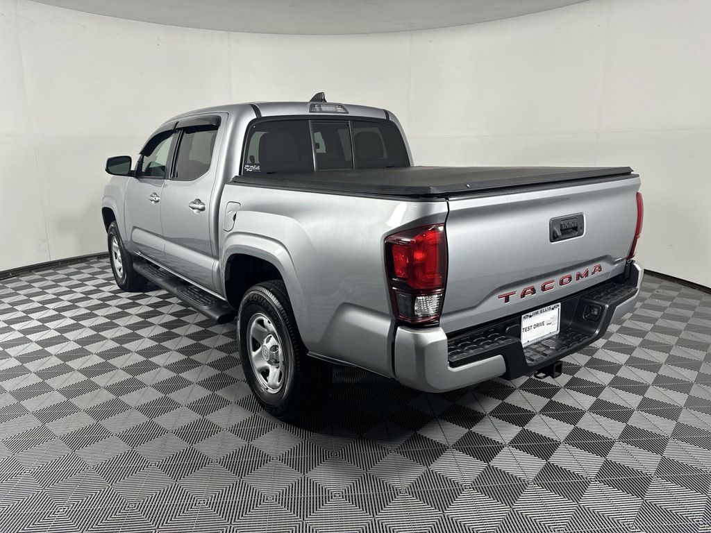 2022 Toyota Tacoma SR 5