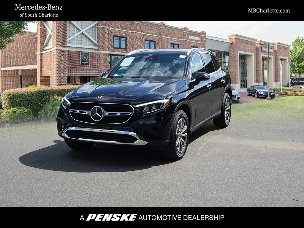2024 Mercedes-Benz GLC 300 -
                Pineville, NC