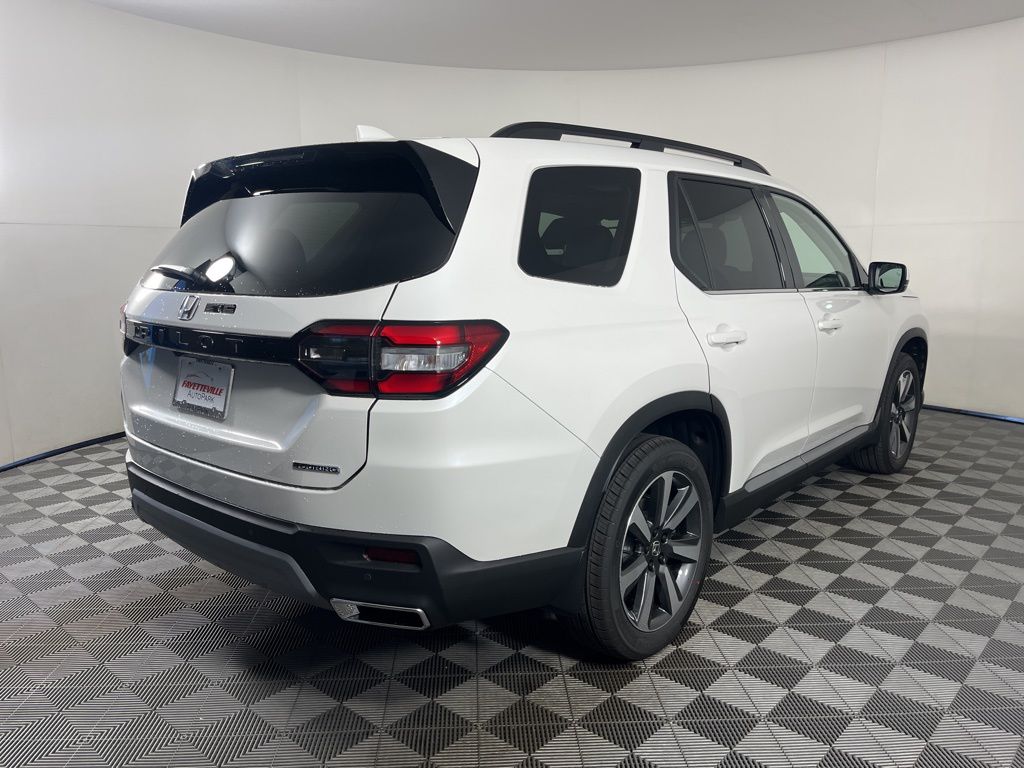 Thumbnail: 2025 Honda Pilot - 5