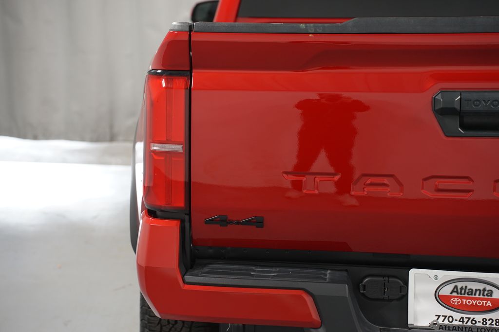 Thumbnail: 2025 Toyota Tacoma - 10