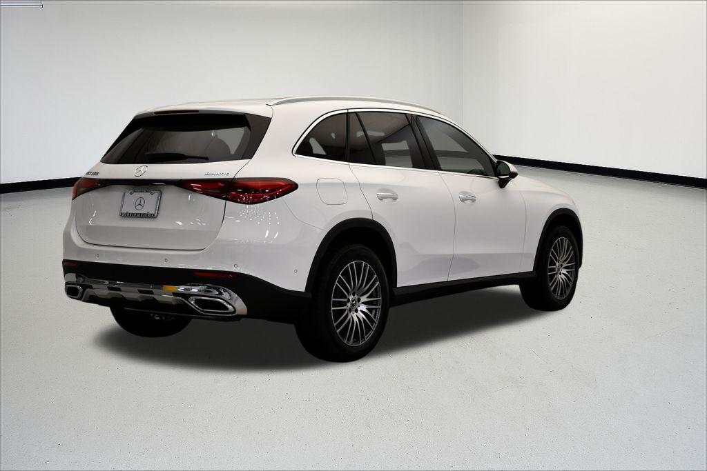 Thumbnail: 2026 Mercedes-Benz GLC - 5