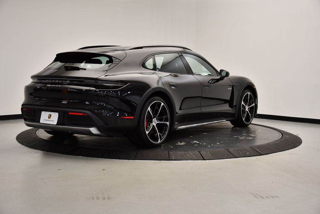 Thumbnail: 2025 Porsche Taycan - 7