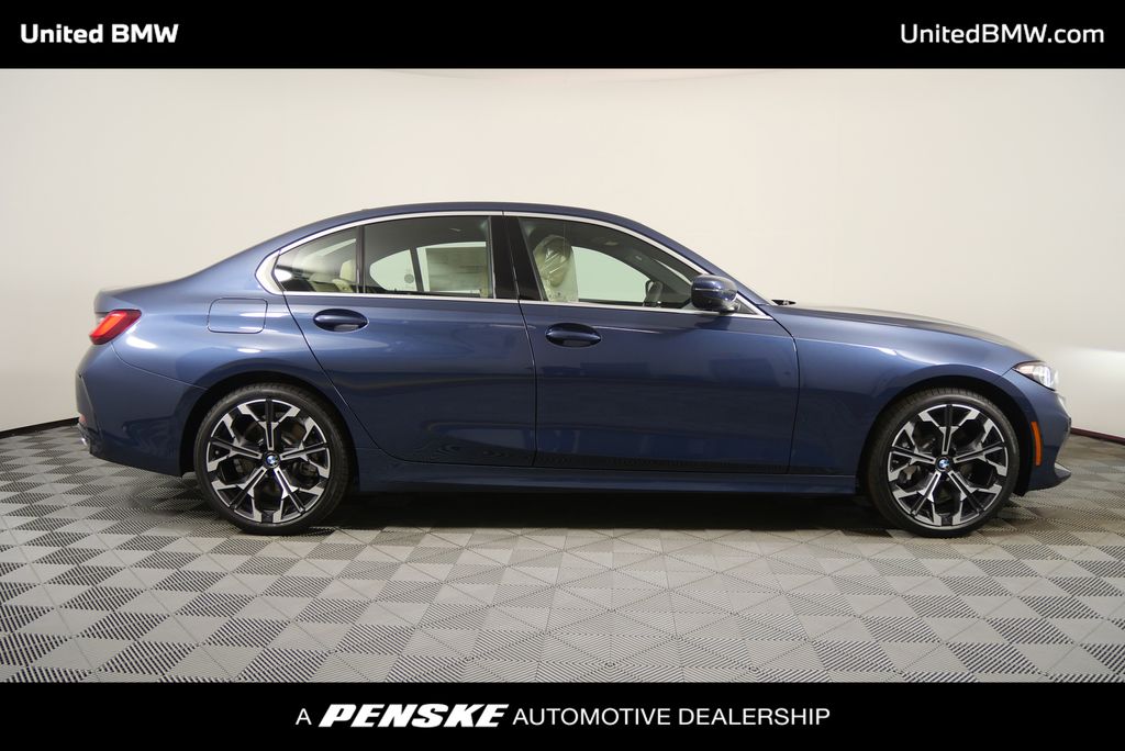 Thumbnail: 2026 BMW 3 Series - 2