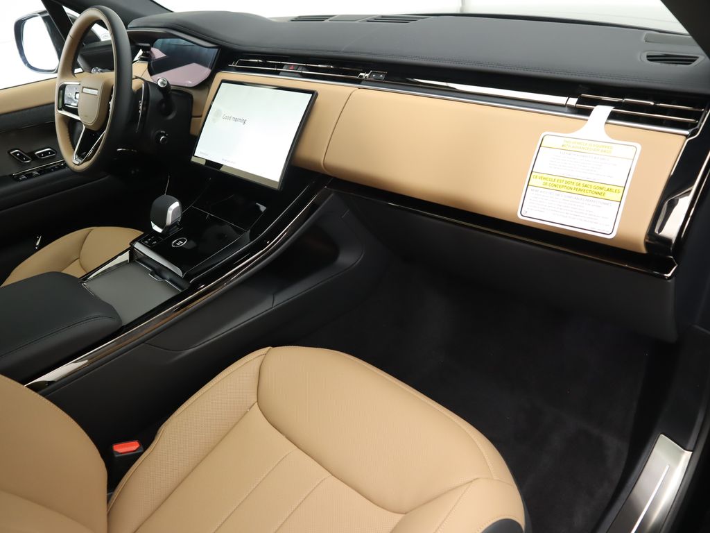 2025 Land Rover Range Rover Sport Dynamic 18