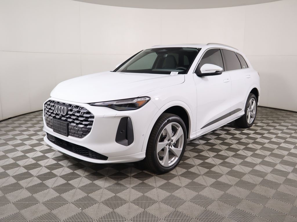 Thumbnail: 2025 Audi Q5 - 1