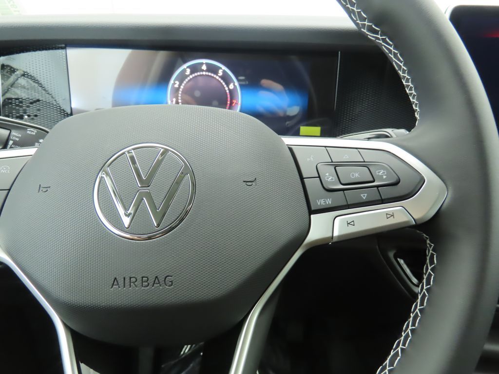 Thumbnail: 2026 Volkswagen Tiguan - 12