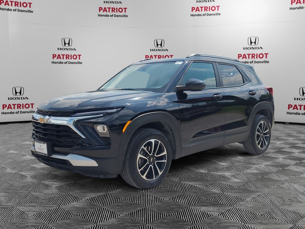 Mosaic Black Metallic 2025 Chevrolet Trailblazer SUV / Crossover Four-Wheel Drive 9-Speed Automatic