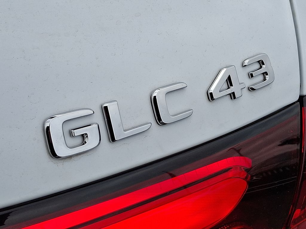 Thumbnail: 2026 Mercedes-Benz GLC - 19