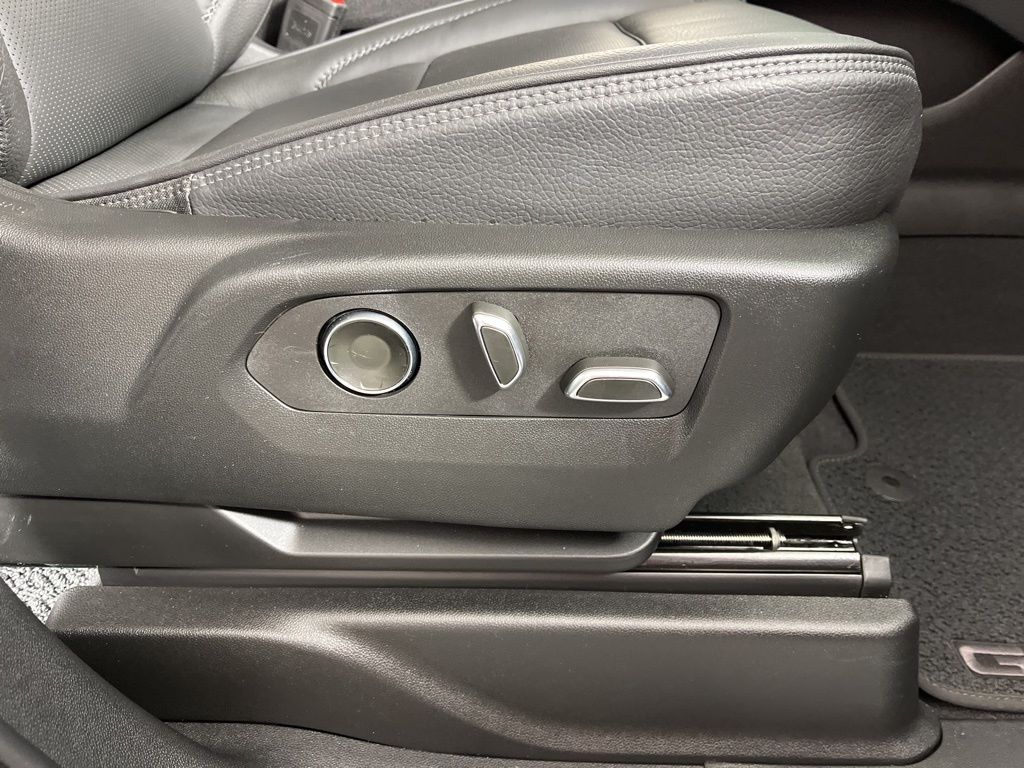 Thumbnail: 2024 GMC Yukon - 9