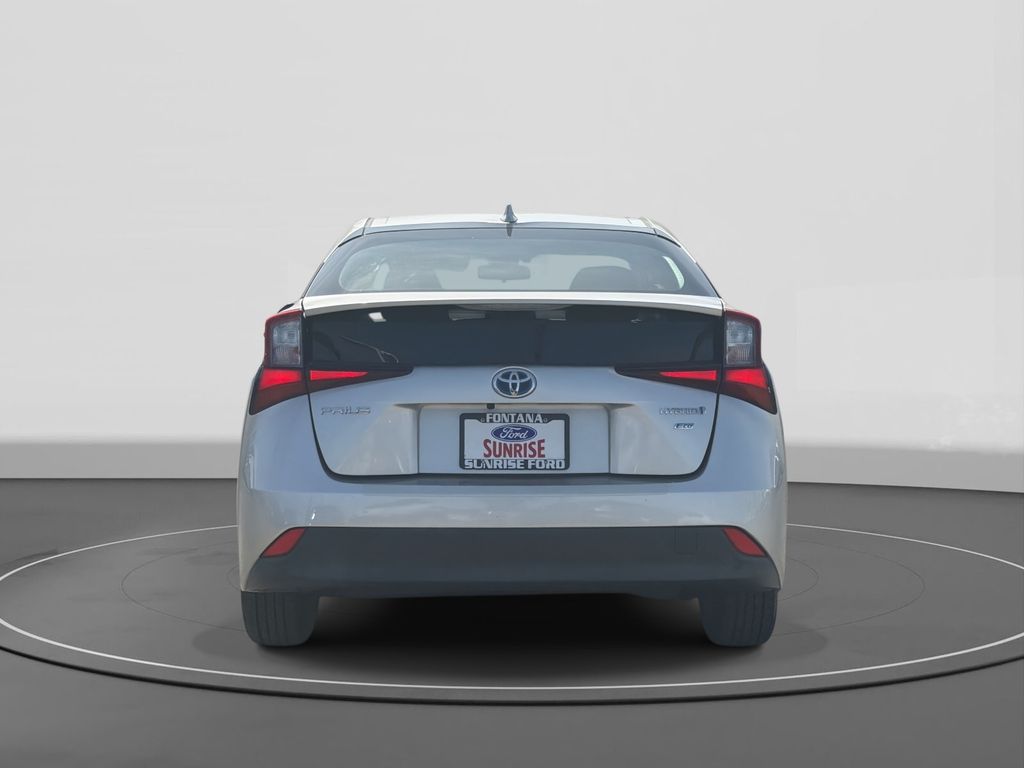 Used 2019 Toyota Prius L 5D Hatchback