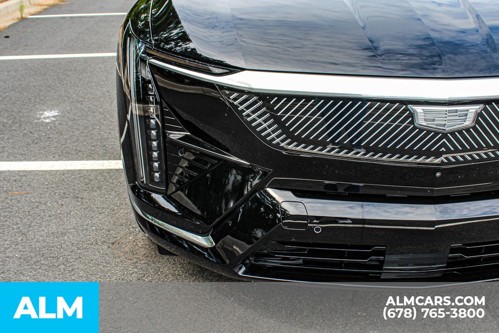 Used 2026 Black Cadillac Premium Luxury image 12