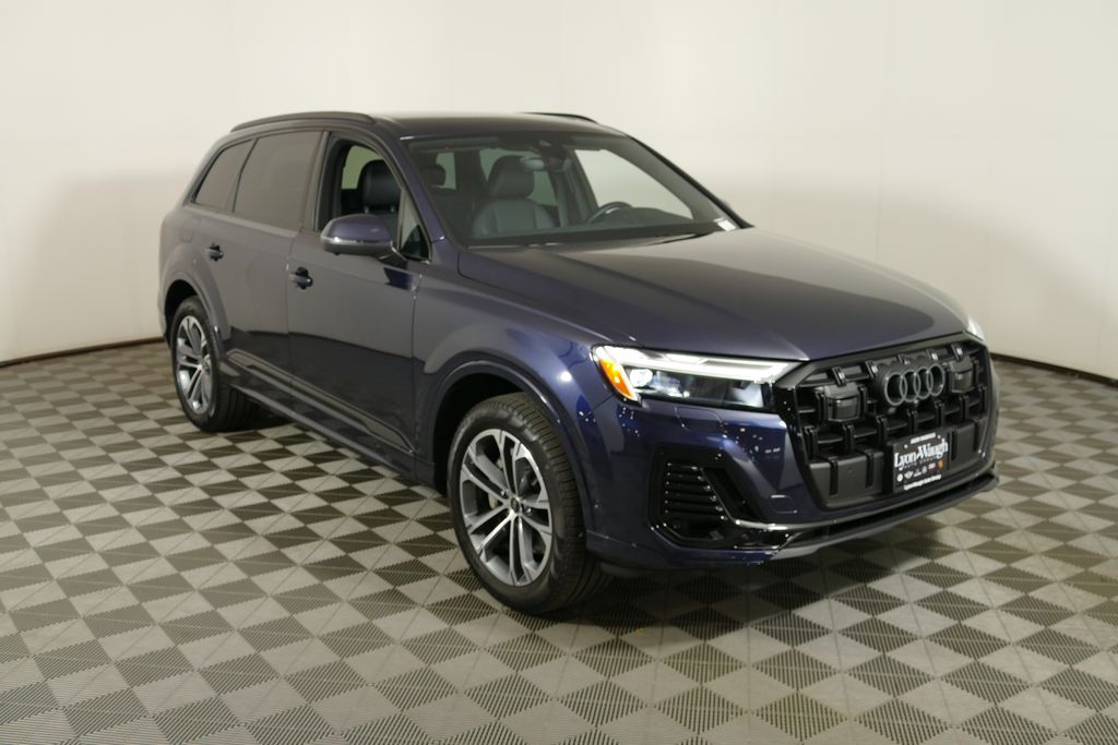 Waitomo Blue Metallic 2025 Audi Q7 SUV / Crossover All-Wheel Drive 8-Speed Automatic