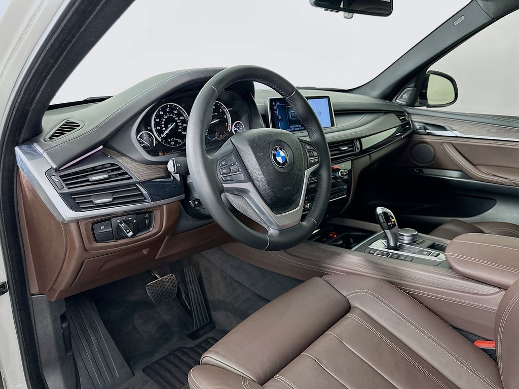 Thumbnail: 2017 BMW X5 - 9